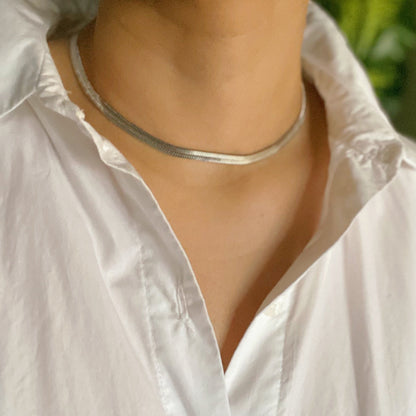 Simple Herringbone Necklace