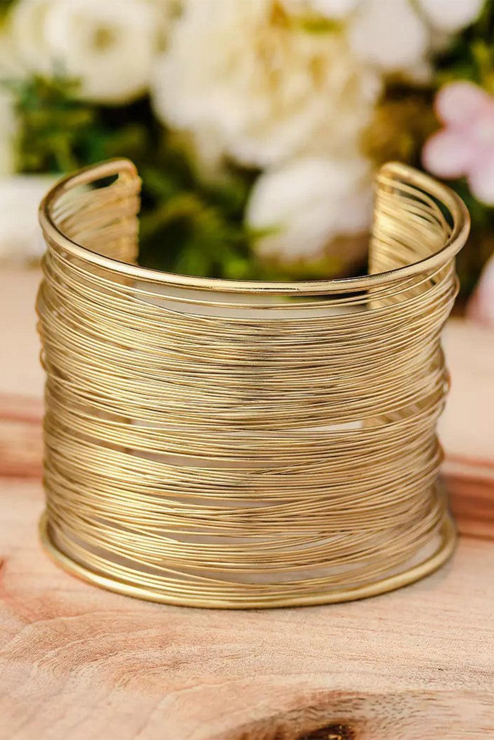 Elegant Gold Bangle Bracelet Alloy