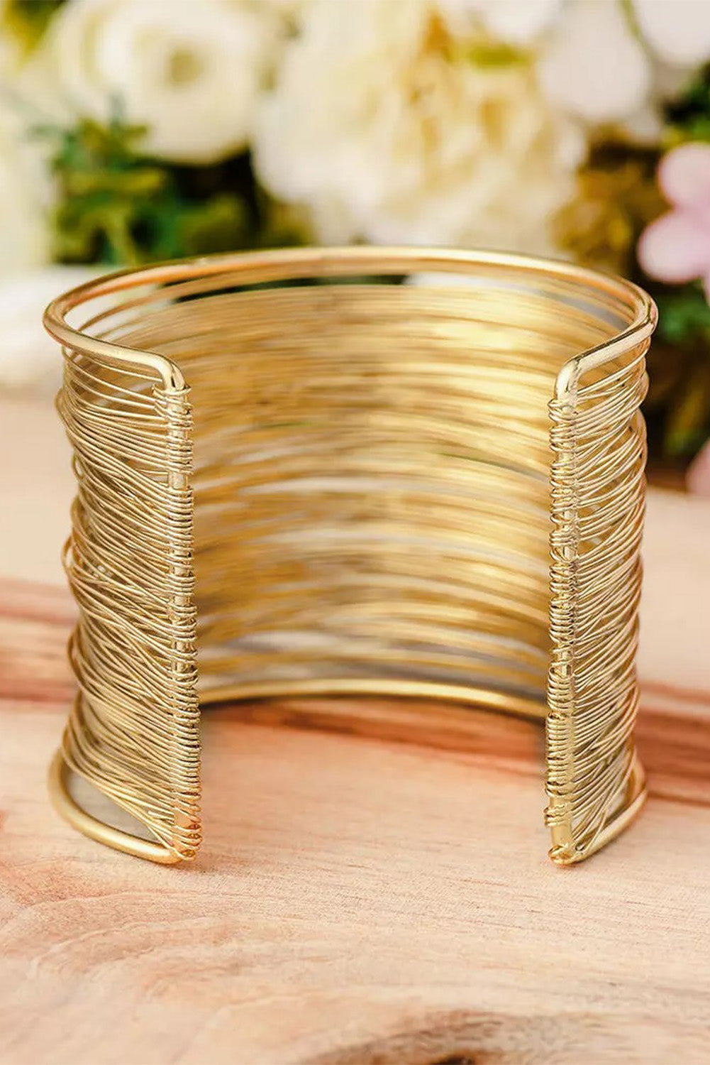 Elegant Gold Bangle Bracelet Alloy