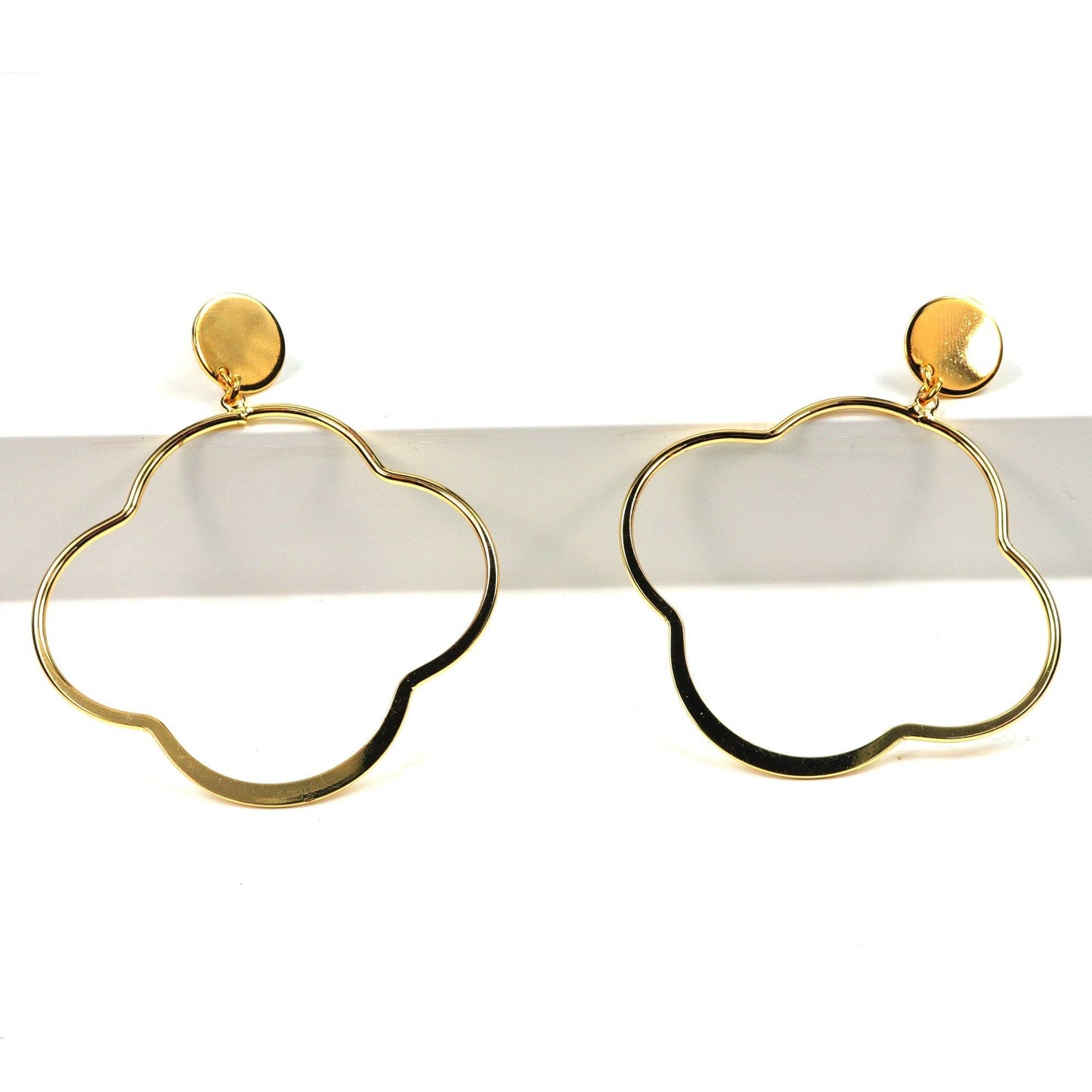 Gold Hoop Earrings Lightweight Clover Design