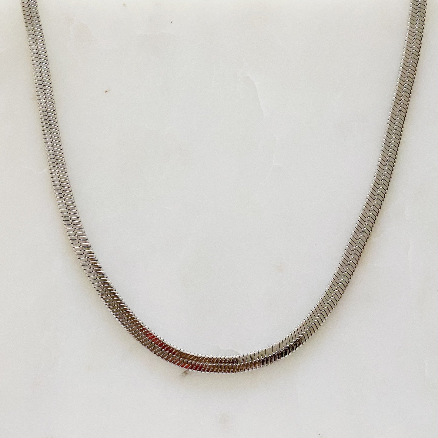 Simple Herringbone Necklace